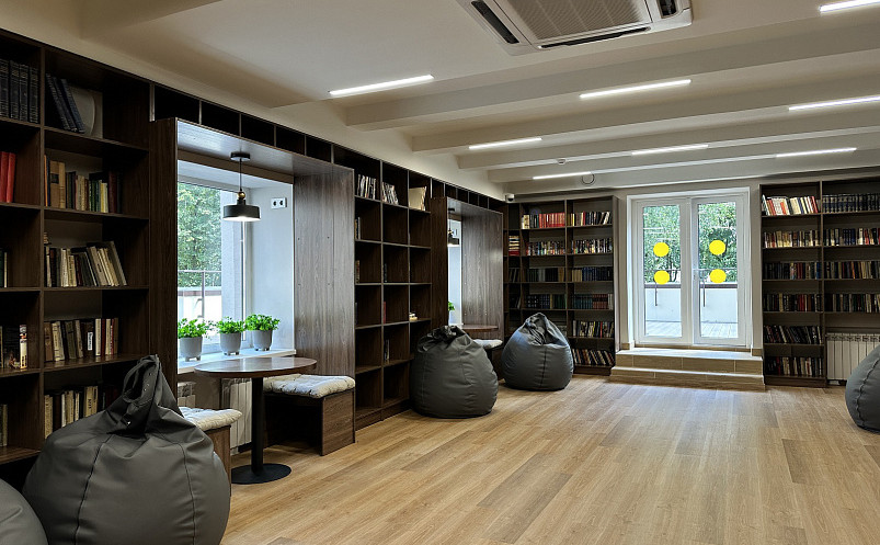 Зал-библиотека Наследие